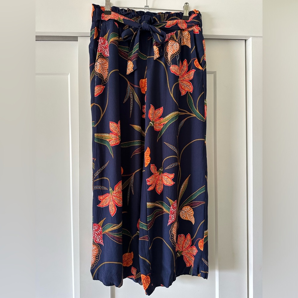 Floral Wide-Leg Pants